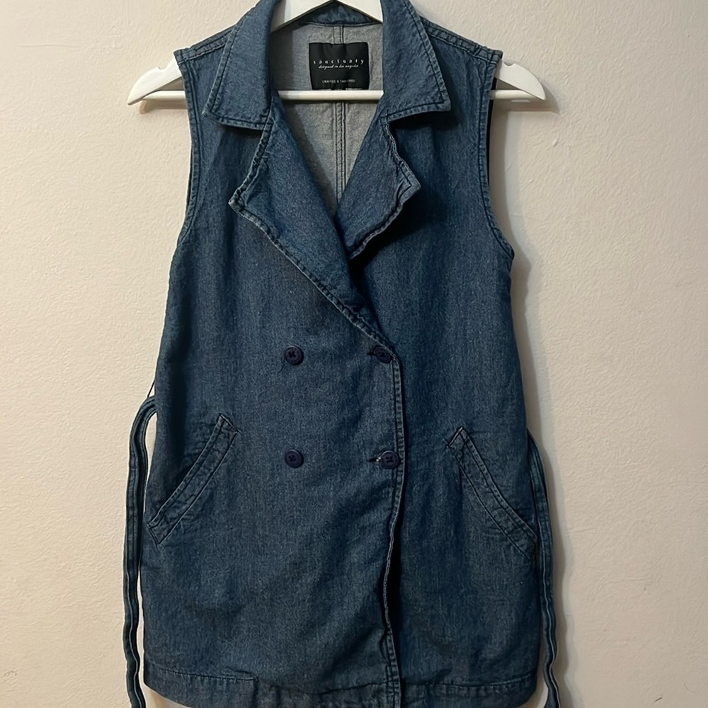 Sanctuary crafted and tailored size XS denim vest